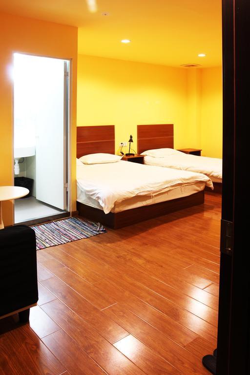 Nanjing Sunflower International Youth Hostel Room photo